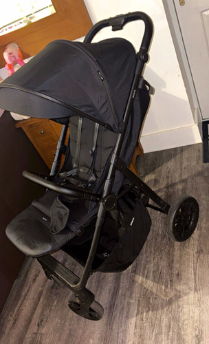 Zummi nuvo pushchair